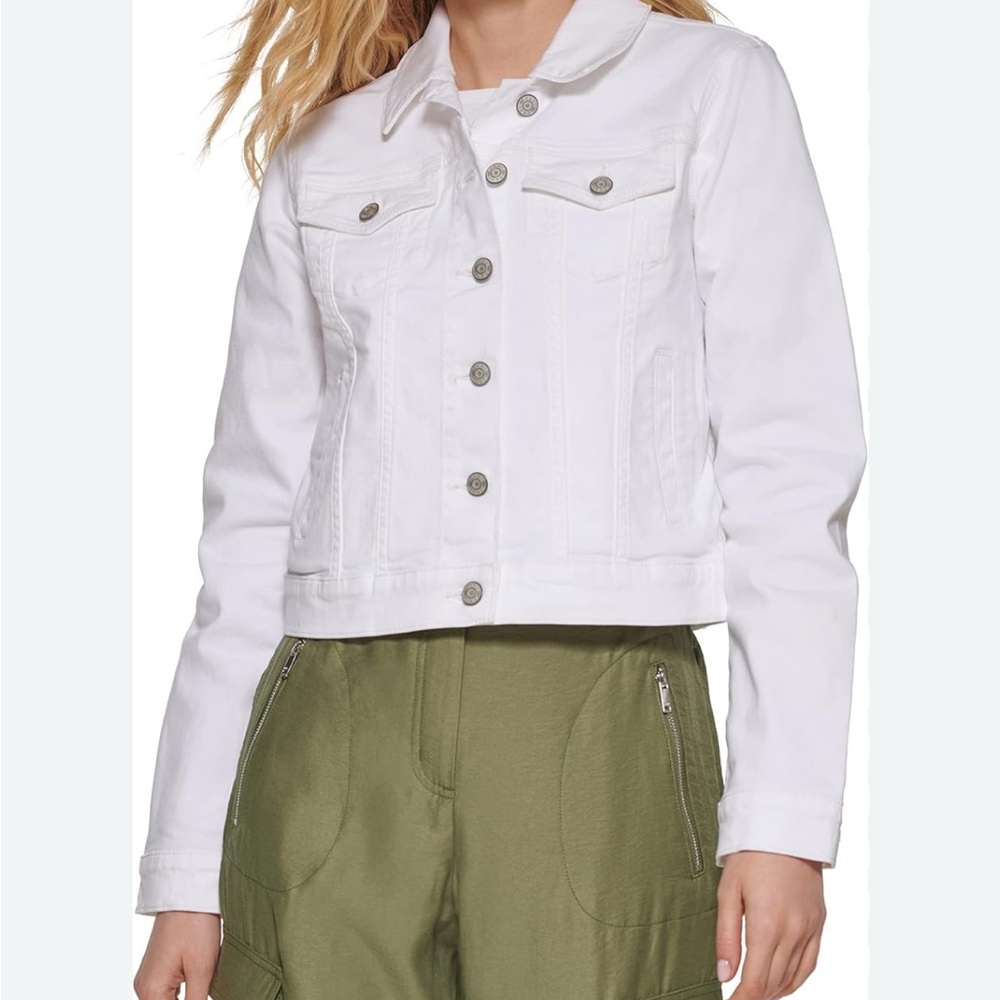 DKNY Women's Denim Cropped Button Up Jacket Size Small NWT